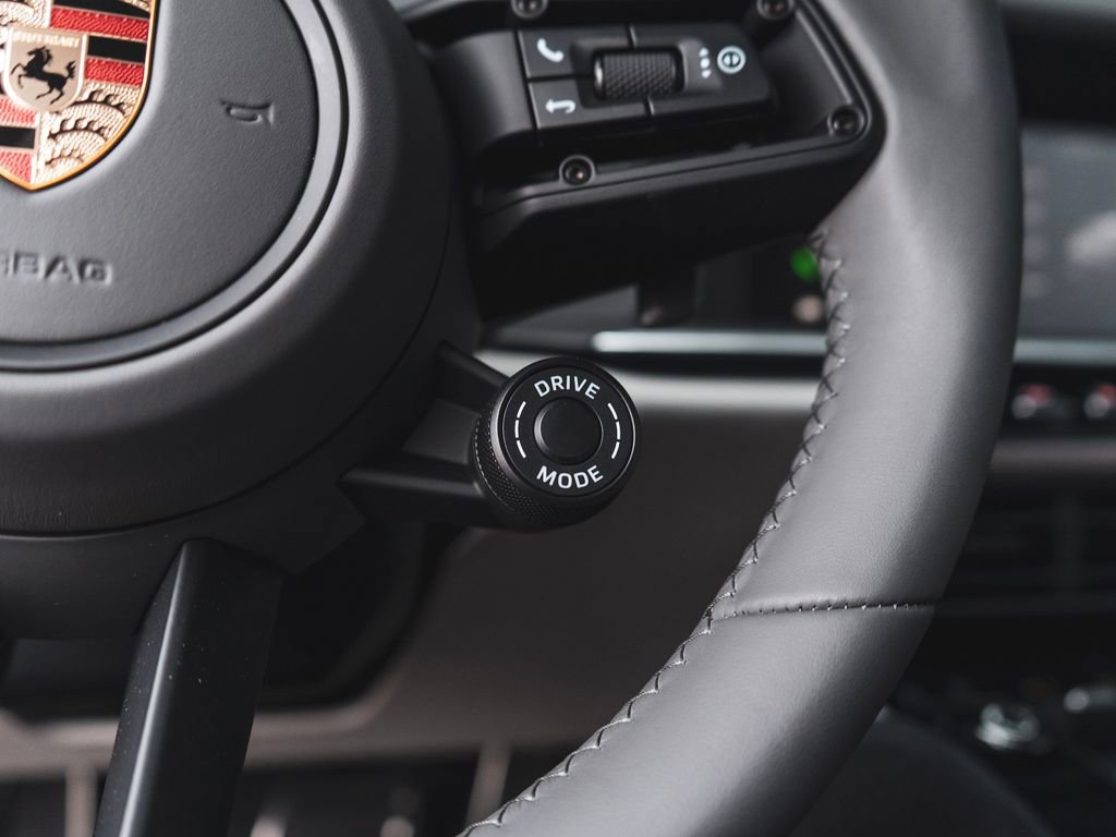 Used 2025 Porsche 911 Turbo S image 20