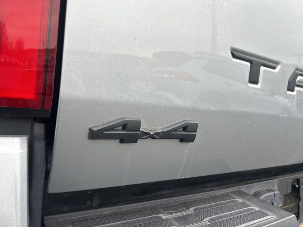 Used 2024 Toyota Tacoma SR5 w/ SR5 Upgrade Package image 16