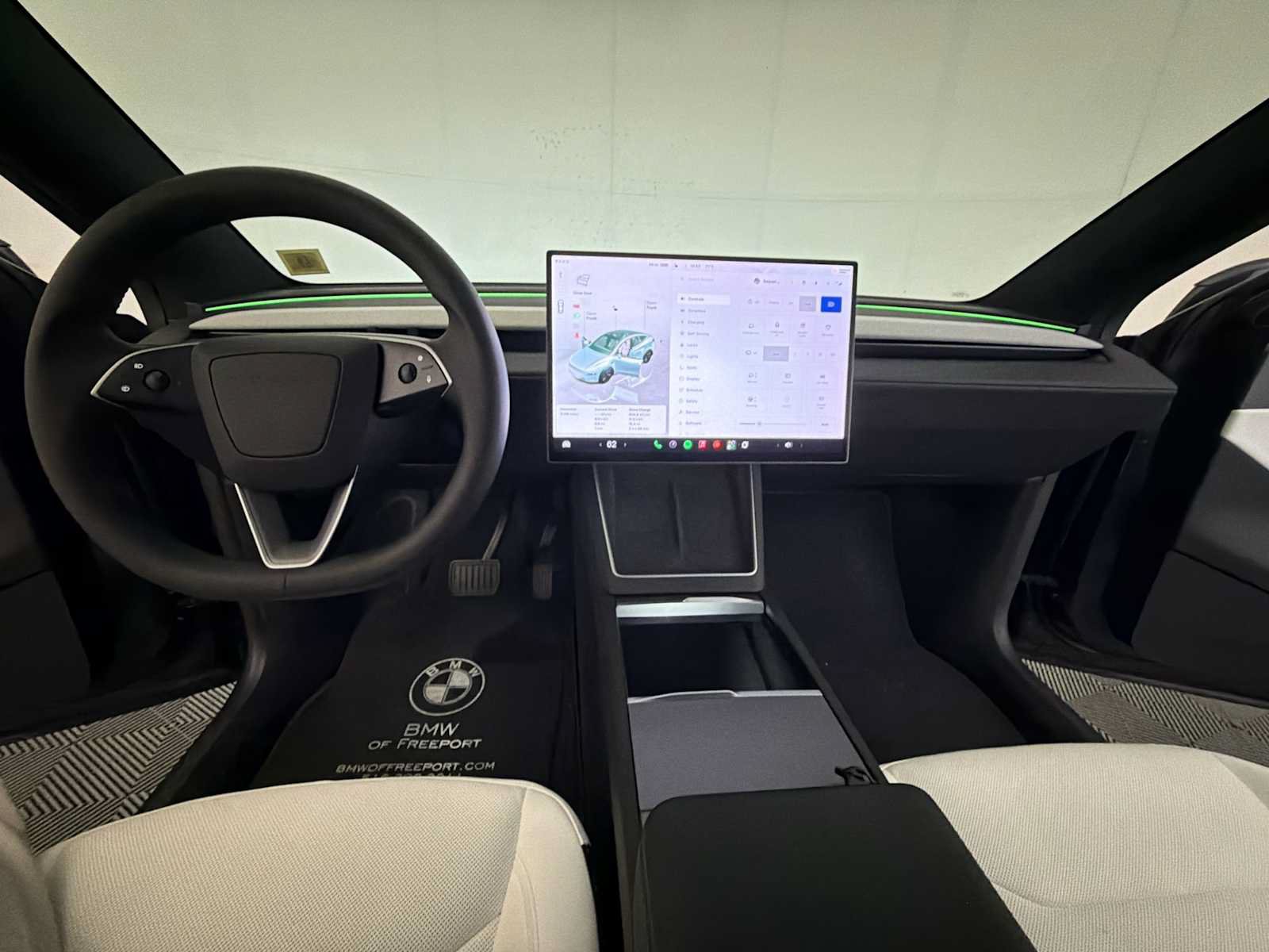 Used 2026 Tesla Model Y 2WD image 13