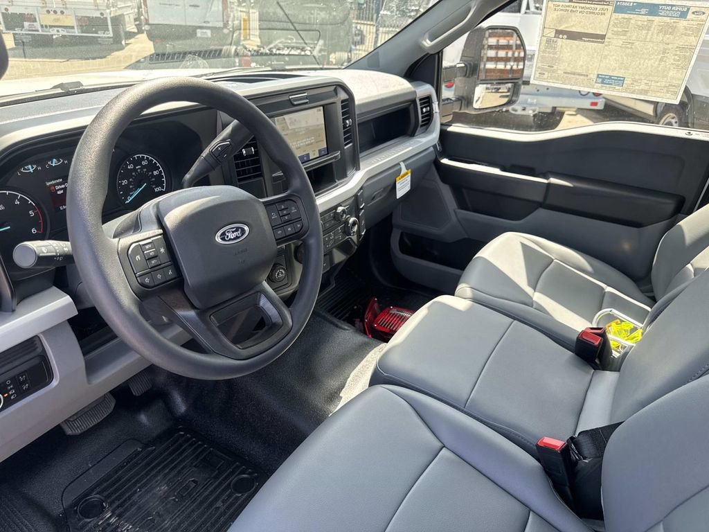 New 2026 Ford F350 XL w/ XL Chrome Package RWD image 15