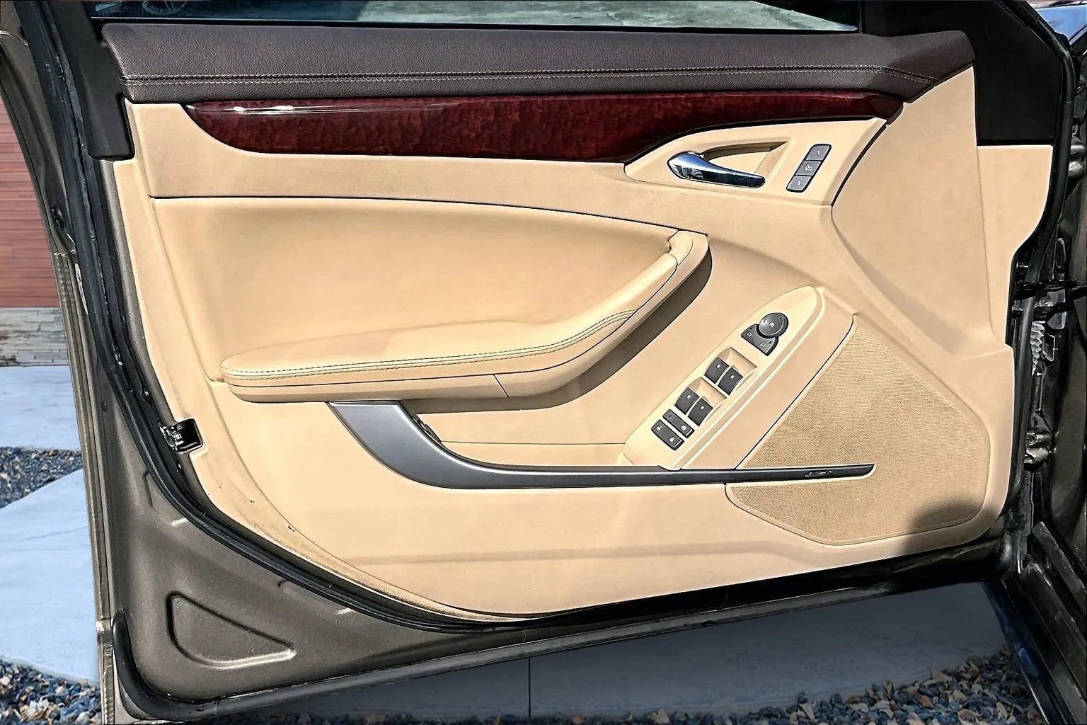 Used 2010 Cadillac CTS Performance w/ Performance Luxury Package image 21