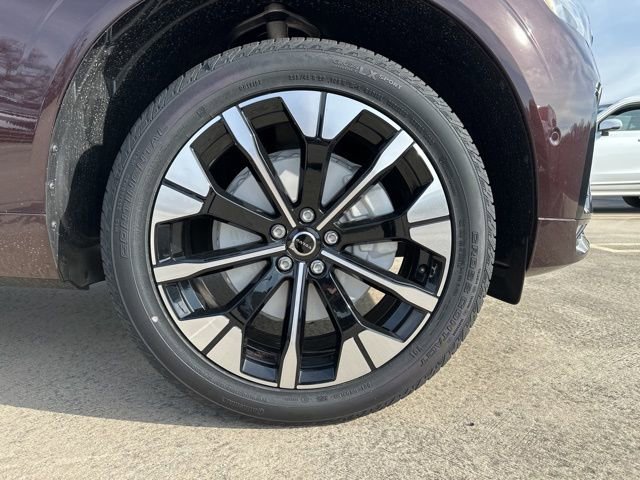 New 2026 Volvo XC60 B5 Plus w/ Climate Package AWD/4WD image 10