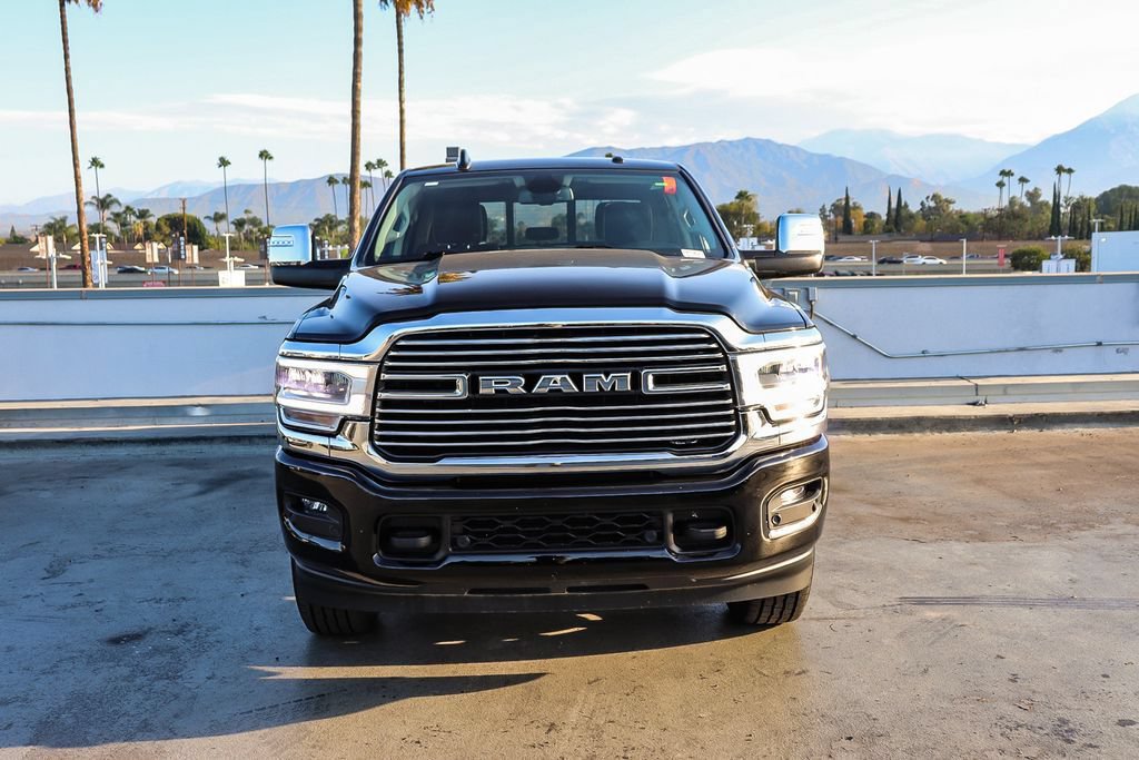 Used 2024 RAM 2500 Laramie AWD/4WD image 3