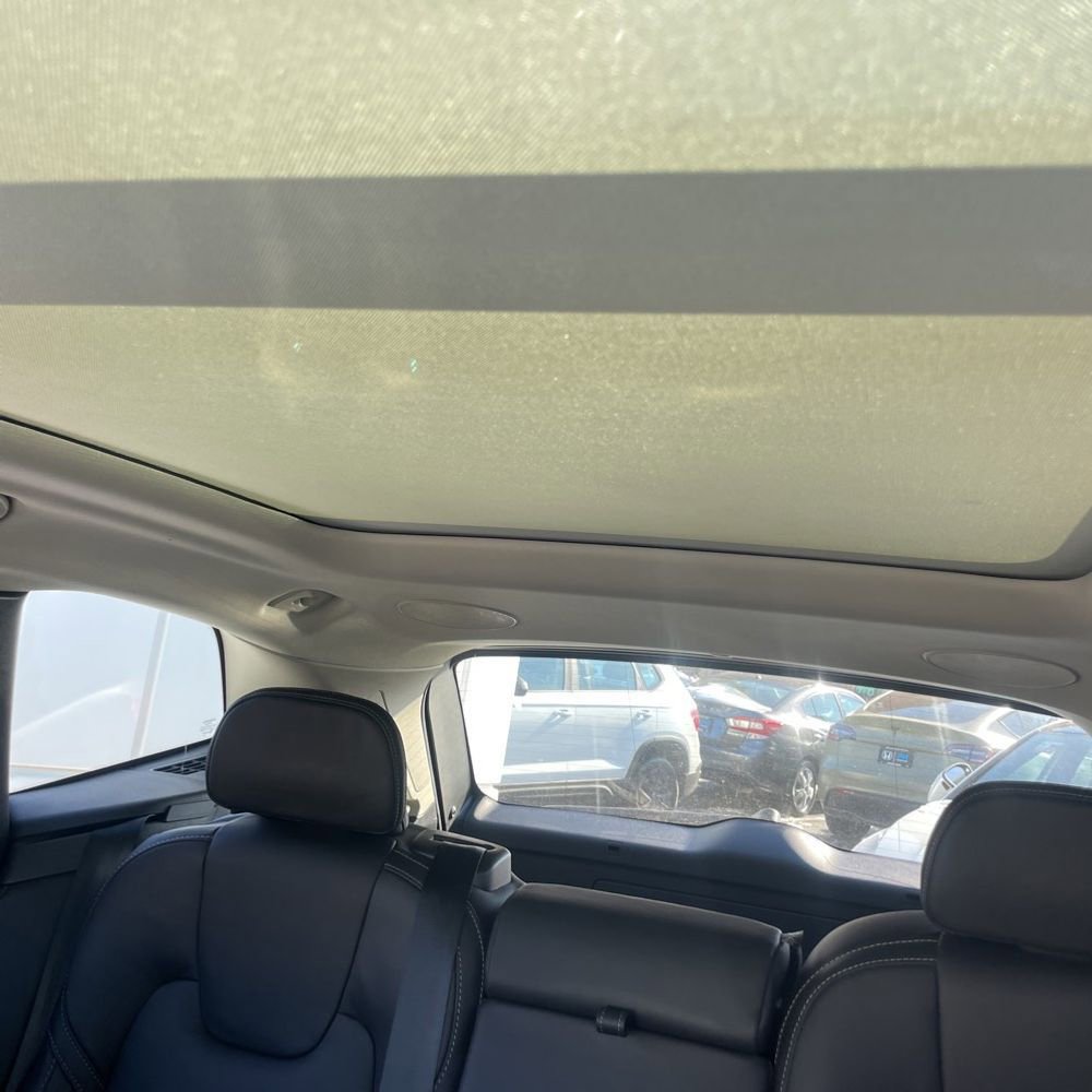 Used 2023 Volvo XC60 B6 Ultimate w/ Climate Package image 28