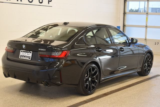 New 2026 BMW 330i xDrive Sedan w/ M Sport Package AWD/4WD image 4
