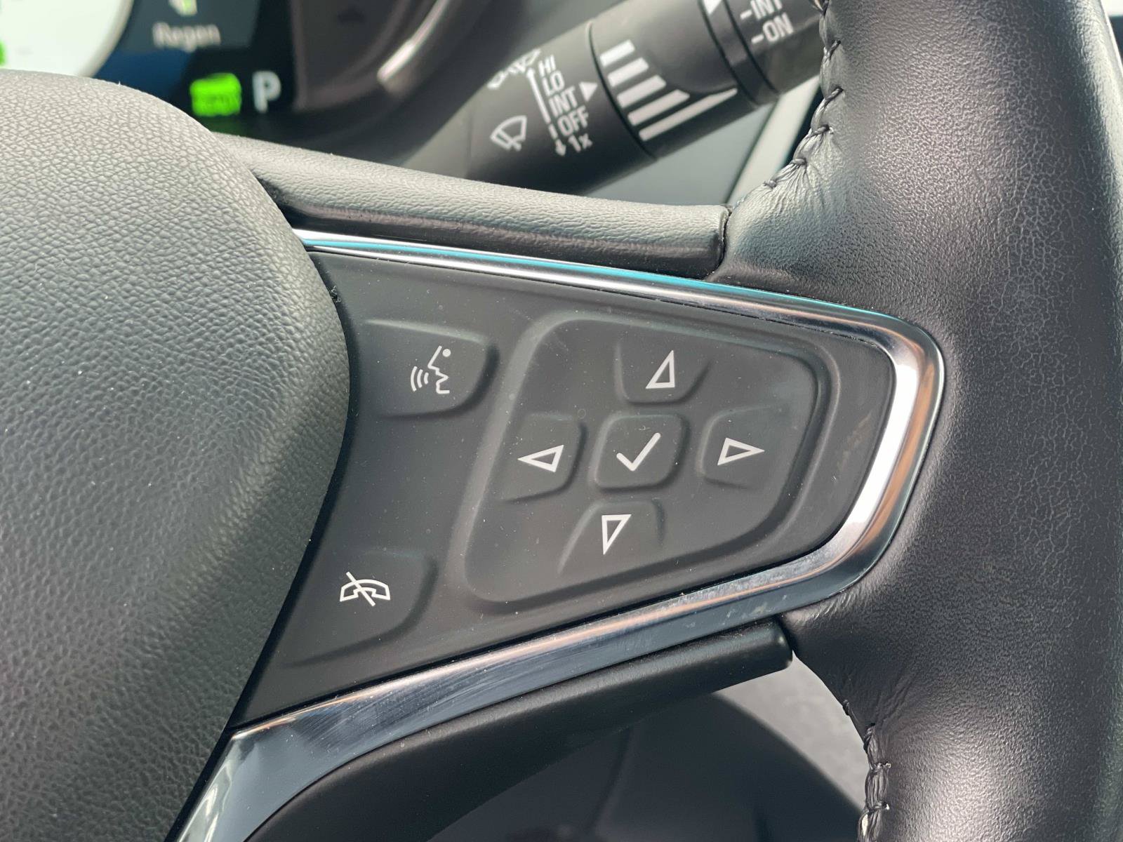 Used 2019 Chevrolet Bolt LT FWD image 12