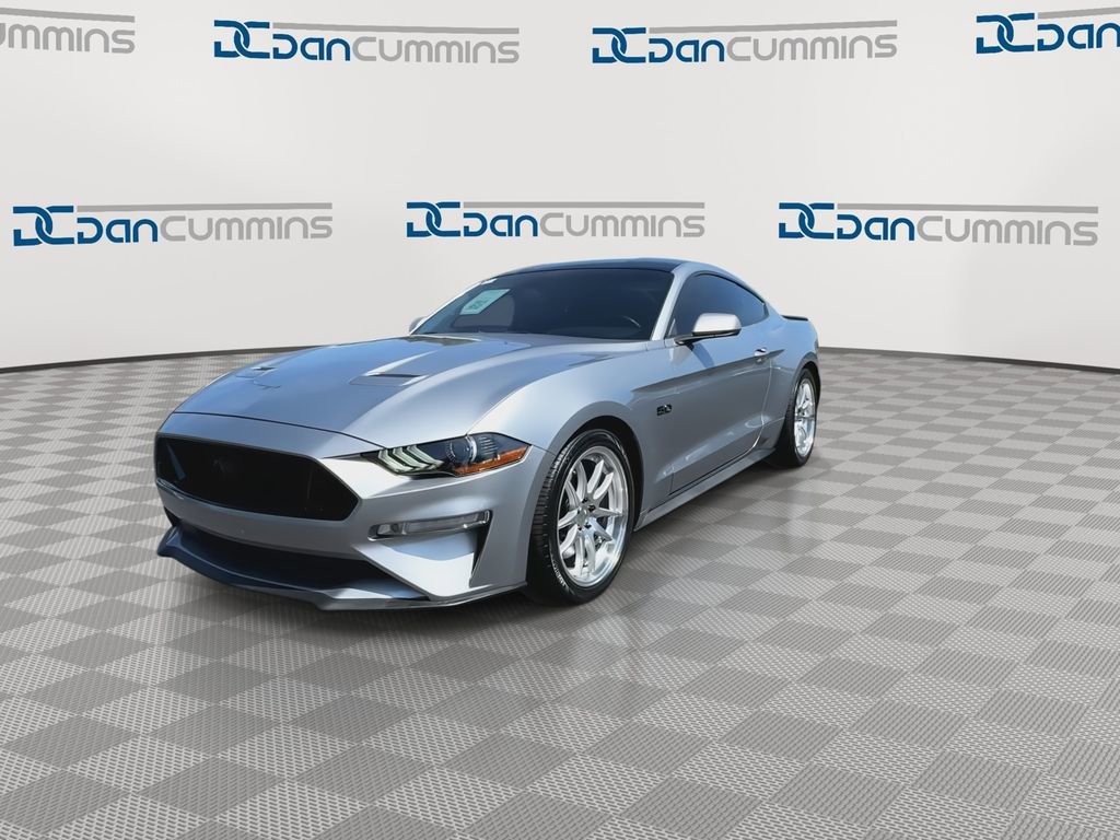 Used 2020 Ford Mustang GT Premium w/ Equipment Group 401A RWD image 4
