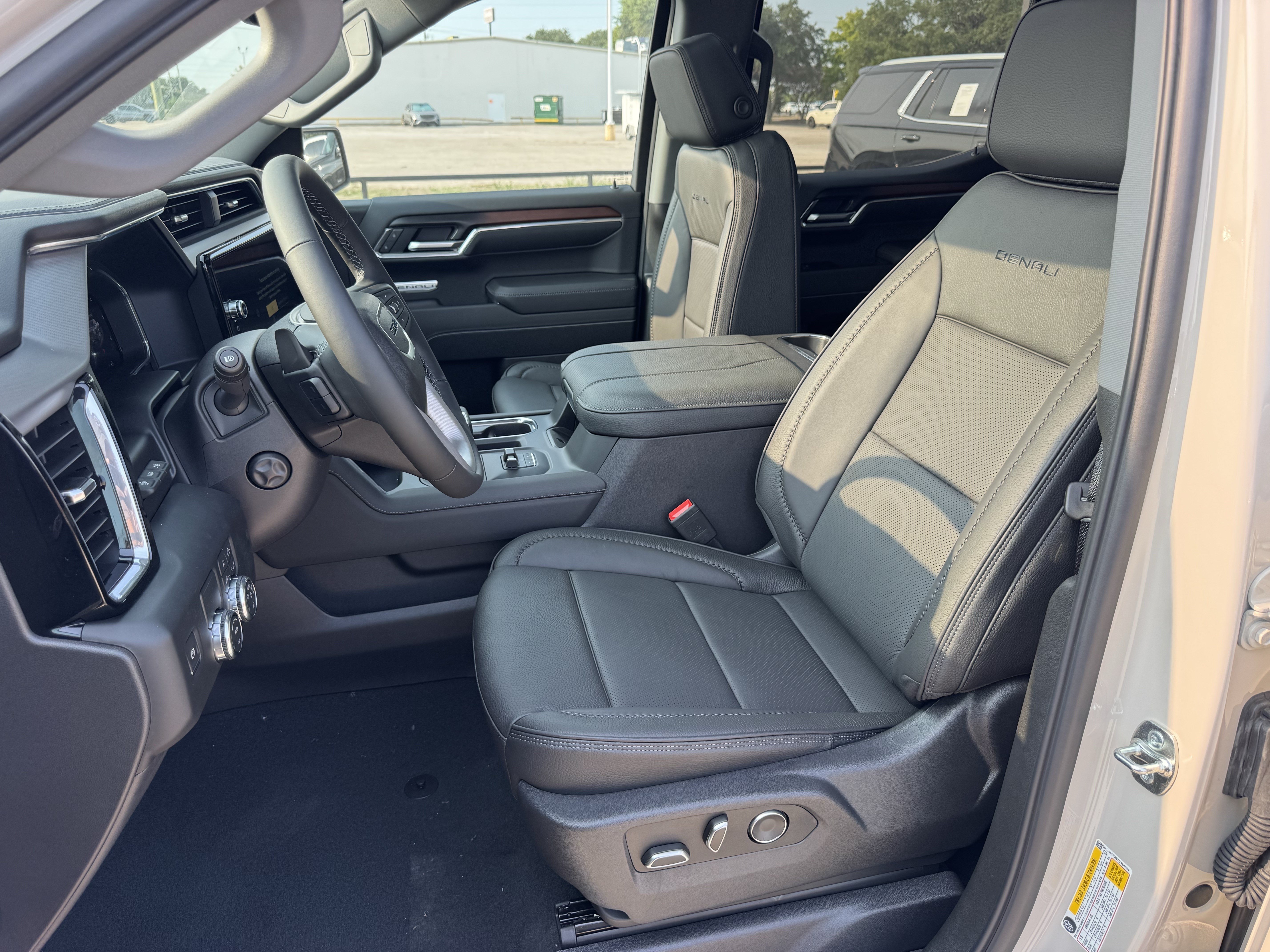 New 2026 GMC Sierra 1500 Denali w/ Technology Package RWD image 20