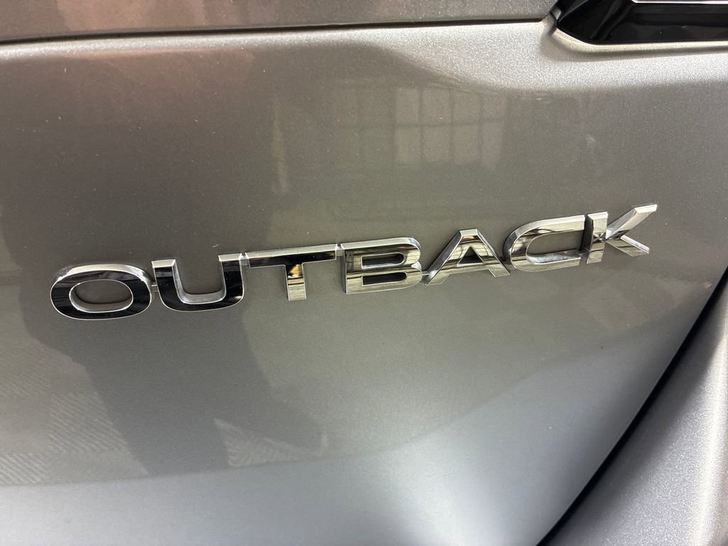 Used 2022 Subaru Outback 2.5i image 13
