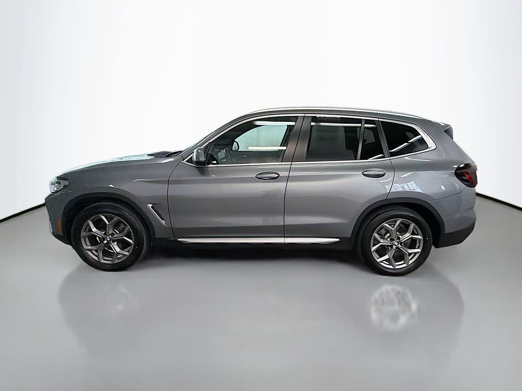 Used 2024 BMW X3 xDrive30i image 4