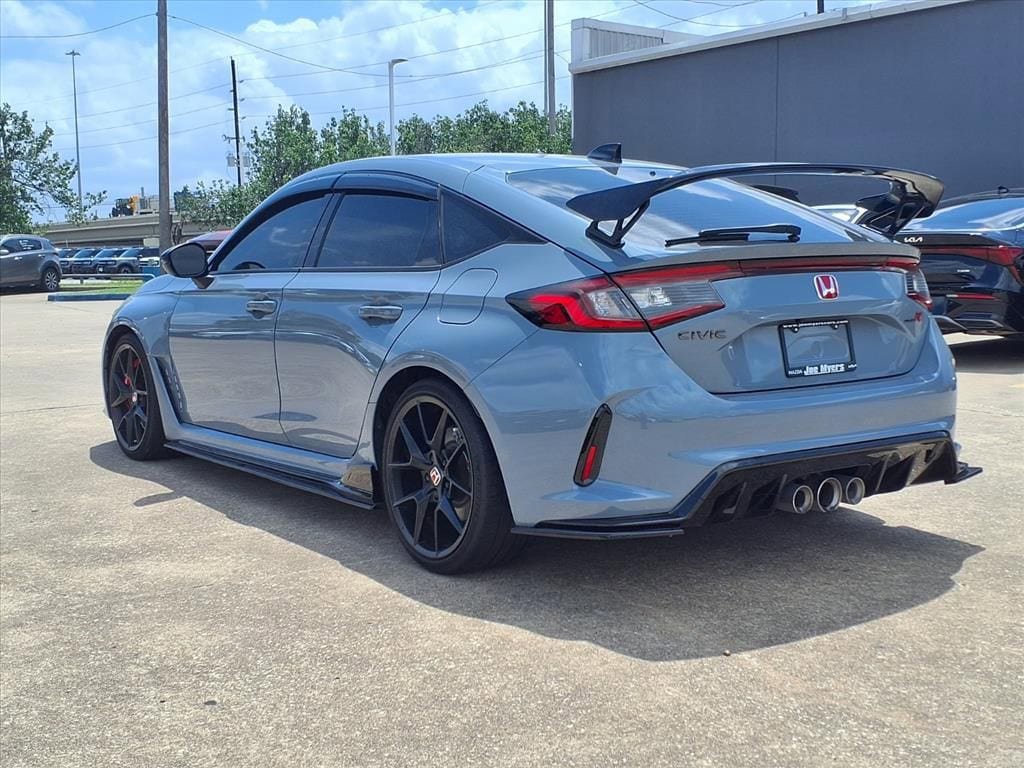 Used 2024 Honda Civic Type R image 2