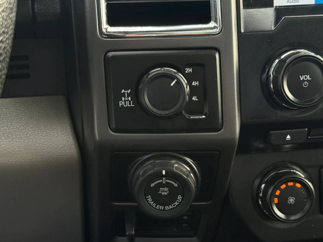 Used 2016 Ford F150 XLT w/ Equipment Group 302A Luxury AWD/4WD image 27