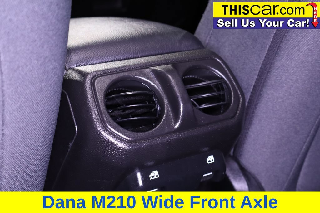 Used 2024 Jeep Gladiator Sport AWD/4WD image 29