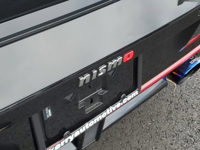 Certified 2024 Nissan Z NISMO w/ Floor Mat Package RWD image 8