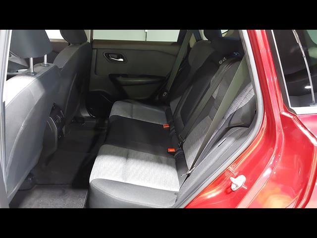 Used 2023 Nissan Rogue SV AWD/4WD image 21