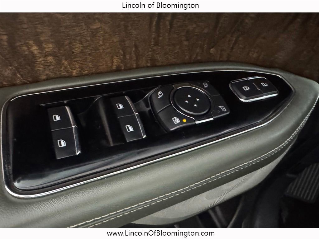 Certified 2022 Lincoln Navigator L Black Label AWD/4WD image 43