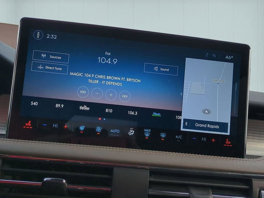 Certified 2024 Lincoln Corsair Reserve w/ Equipment Group 201A image 19