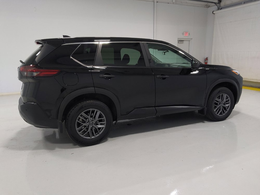 Used 2023 Nissan Rogue S image 10