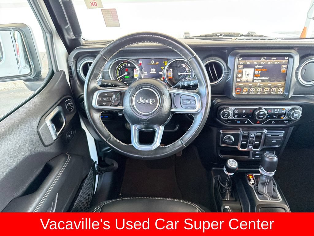 Used 2022 Jeep Wrangler Unlimited Sahara w/ Cold Weather Group AWD/4WD image 13