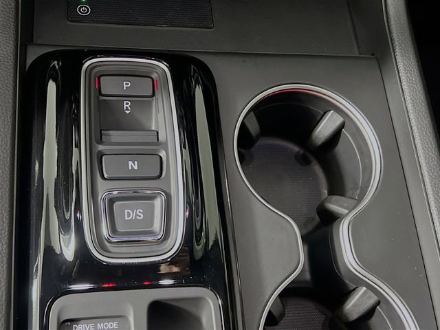 Used 2025 Honda Pilot Black Edition image 24