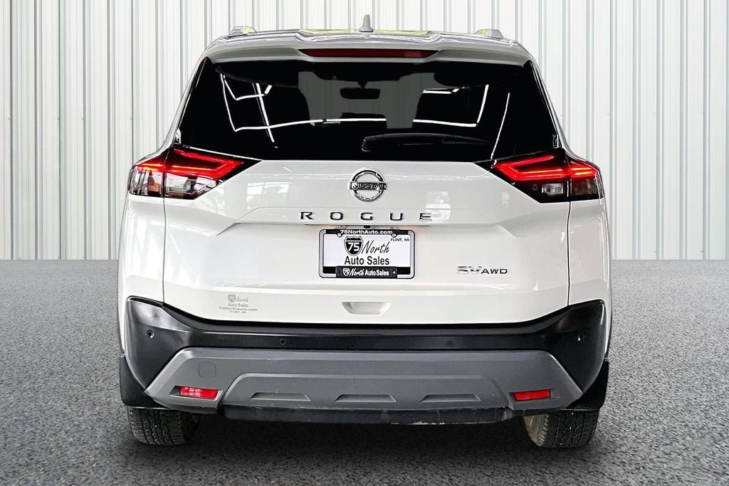 Used 2021 Nissan Rogue SV AWD/4WD image 5