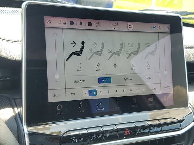 Used 2024 Jeep Compass Trailhawk w/ Trailhawk Elite Group image 26