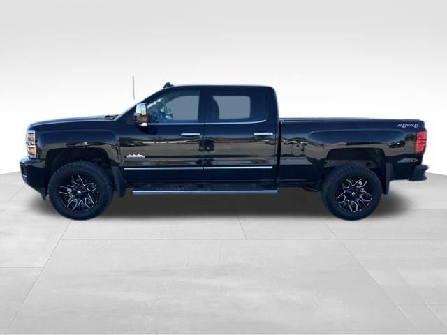 Used 2016 Chevrolet Silverado 2500 High Country w/ Duramax Plus Package AWD/4WD image 2
