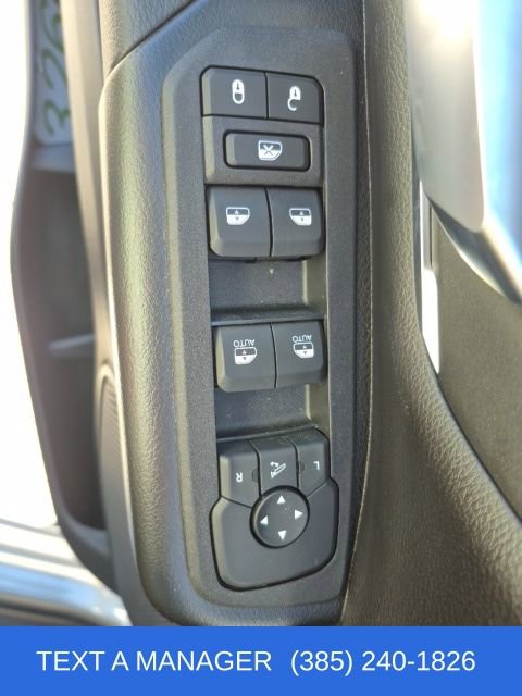 New 2026 RAM 1500 4x4 Crew Cab image 10