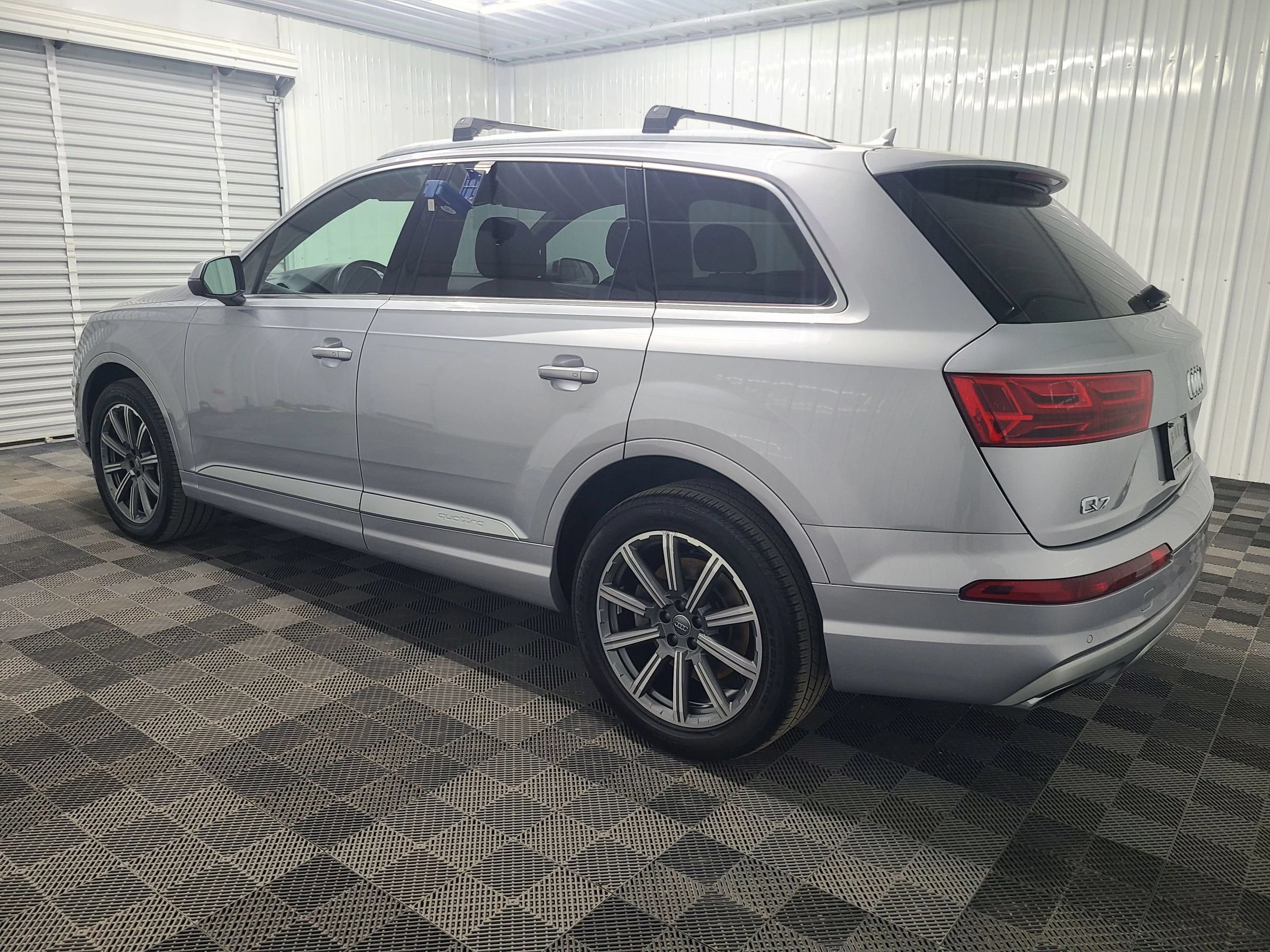 Used 2019 Audi Q7 3.0T Premium w/ Convenience Package AWD/4WD image 9