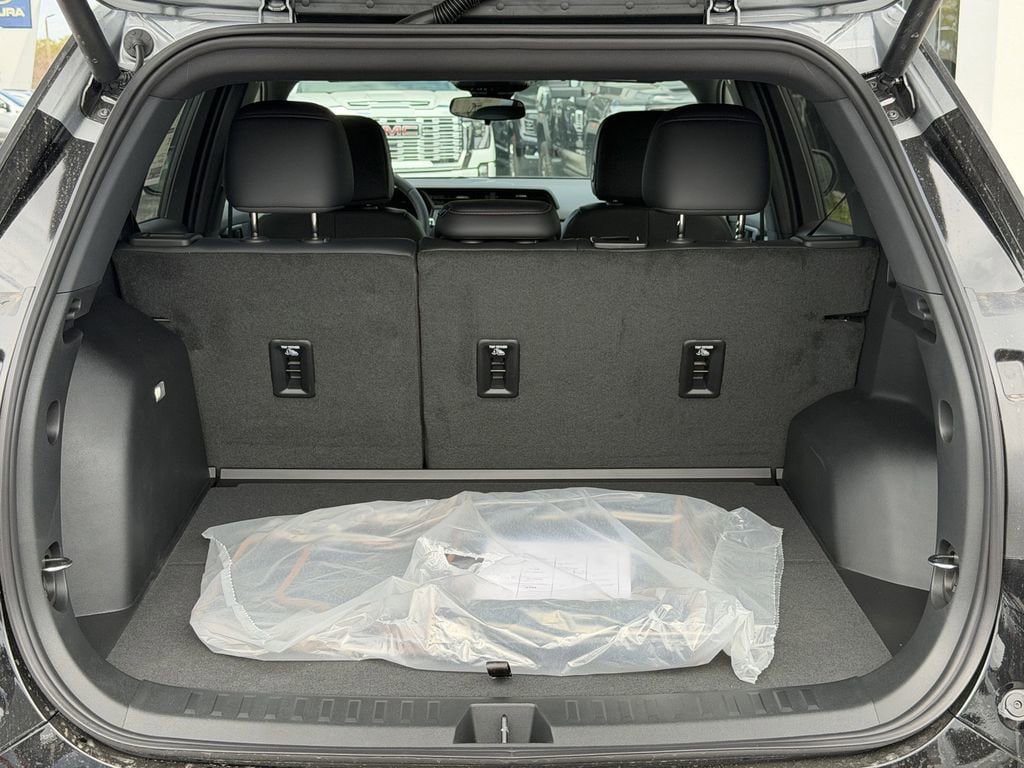 New 2026 GMC Terrain AT4 w/ Convenience Package III AWD/4WD image 12