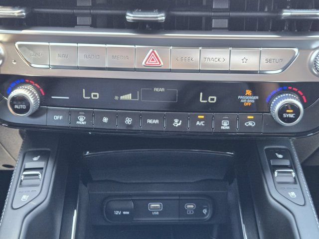Certified 2025 Kia Telluride AWD image 13