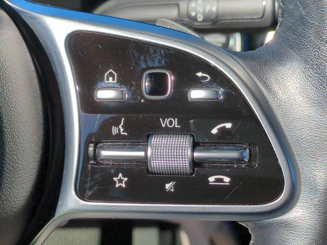 Used 2022 Mercedes-Benz GLA 250 4MATIC image 20