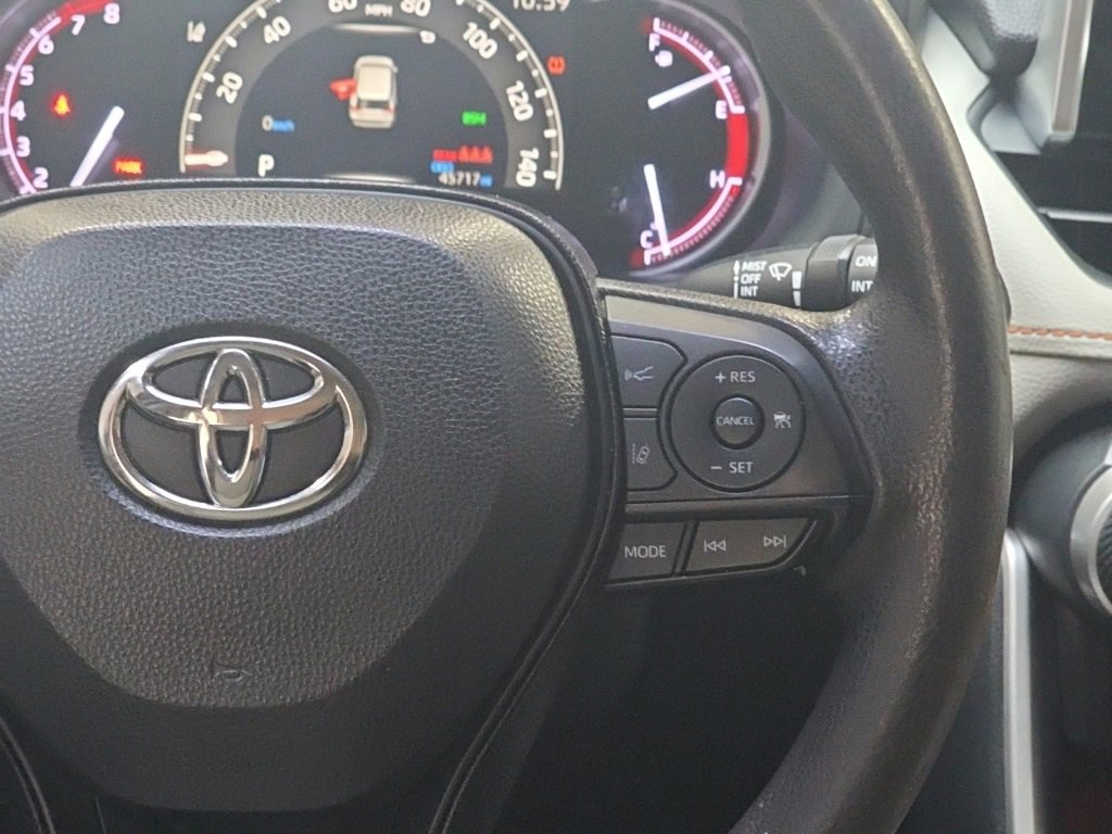 Used 2019 Toyota RAV4 Adventure image 19