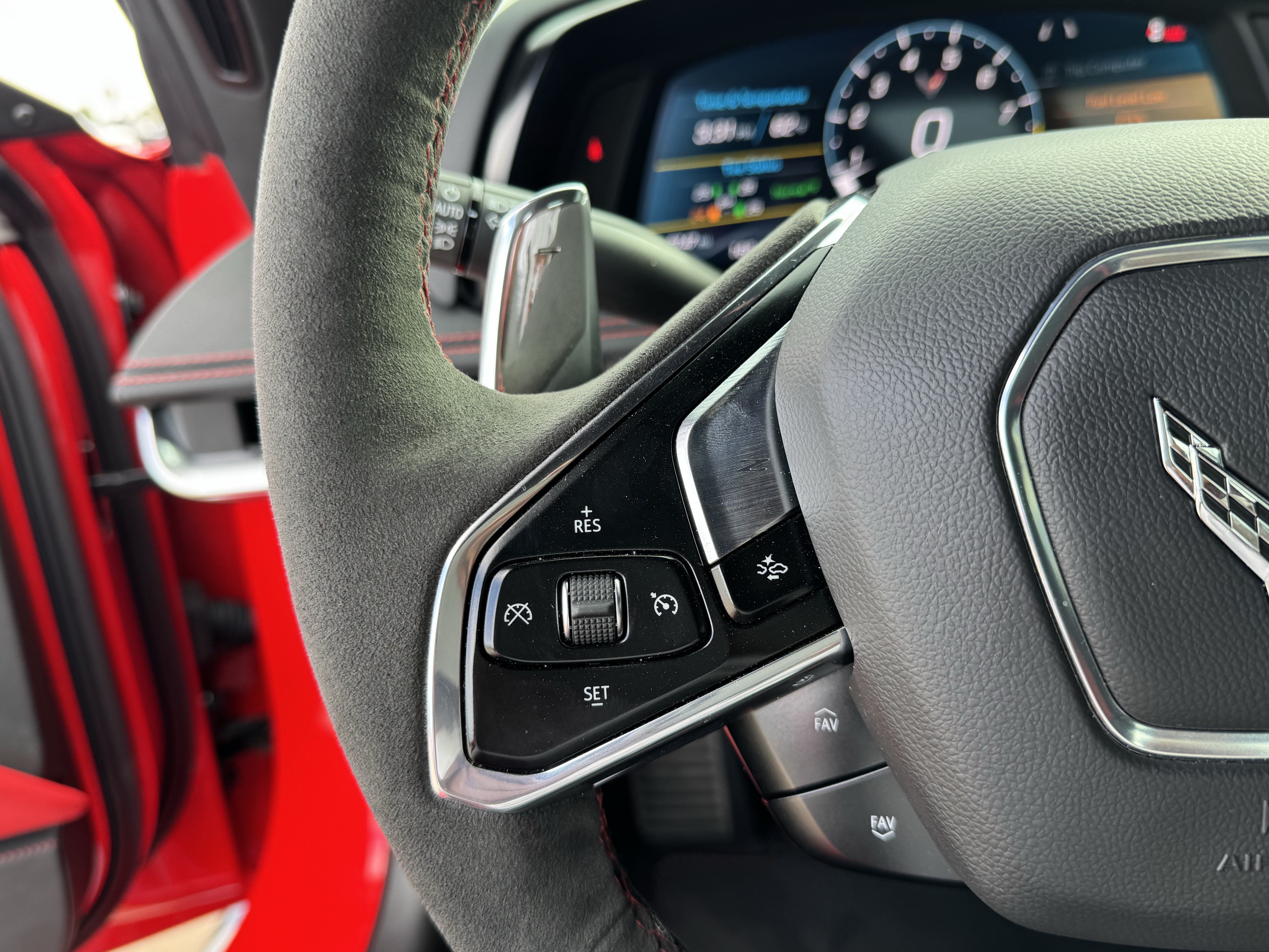 Used 2024 Chevrolet Corvette Z06 RWD image 26