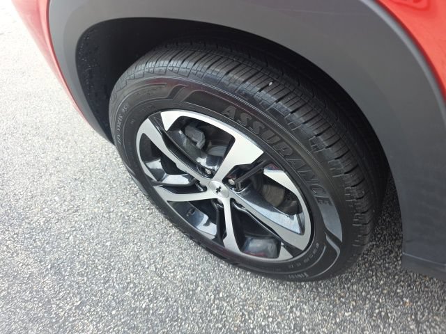 Used 2024 Chevrolet Trax RS w/ Driver Confidence Package FWD image 9