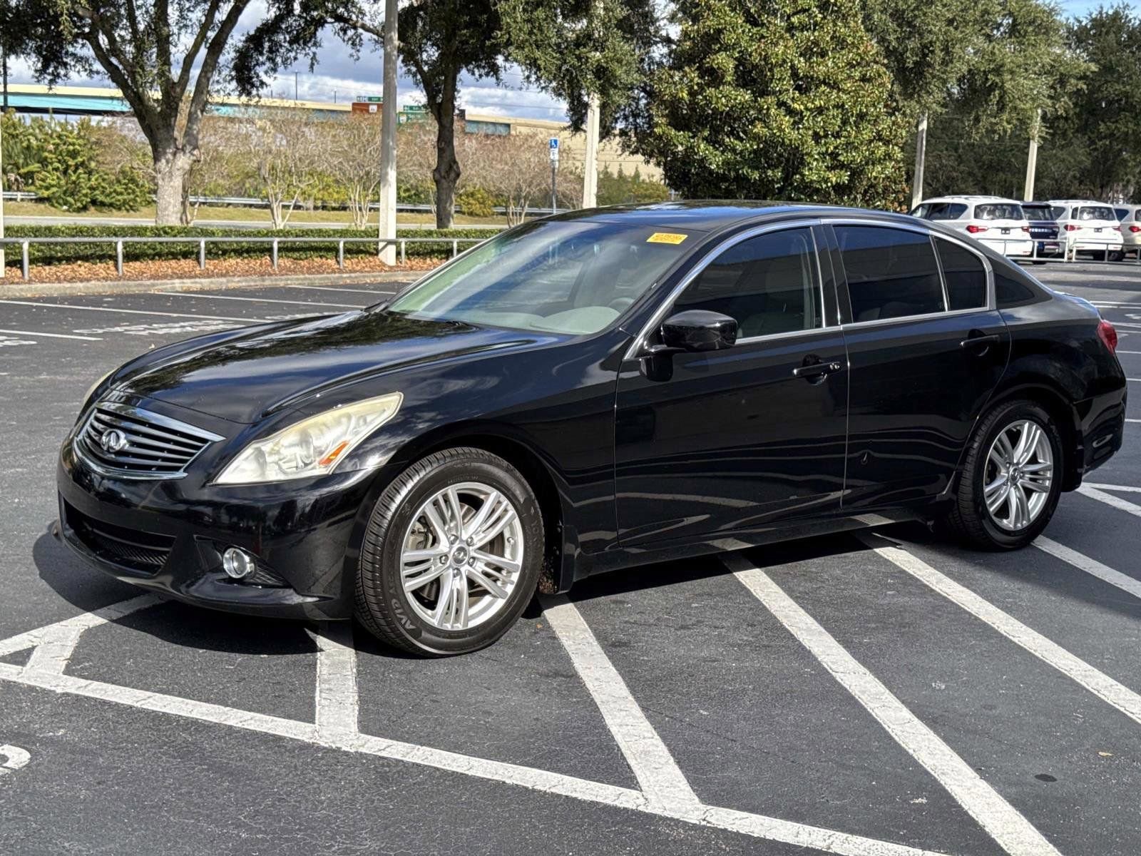 Used 2012 INFINITI G37 Journey w/ Premium Pkg image 5