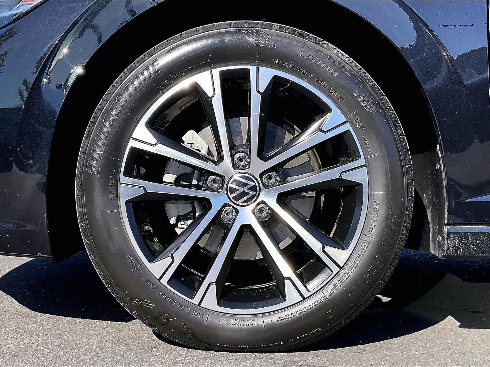 Used 2023 Volkswagen Jetta Sport w/ IQ.Drive Package FWD image 11