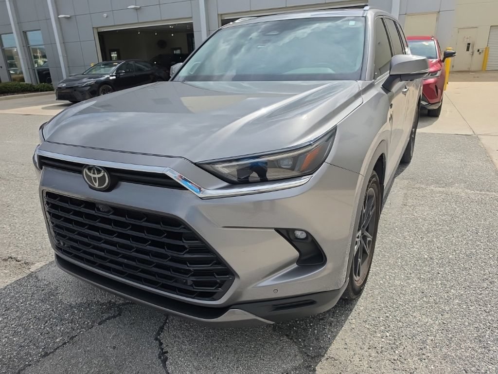 Used 2025 Toyota Grand Highlander AWD