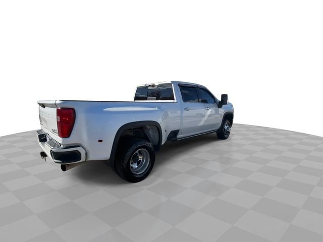 Used 2022 Chevrolet Silverado 3500 High Country w/ Technology Package image 8