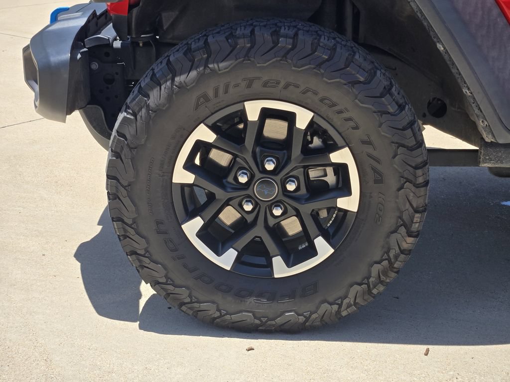 Used 2024 Jeep Wrangler Unlimited Rubicon 4xe AWD/4WD image 17