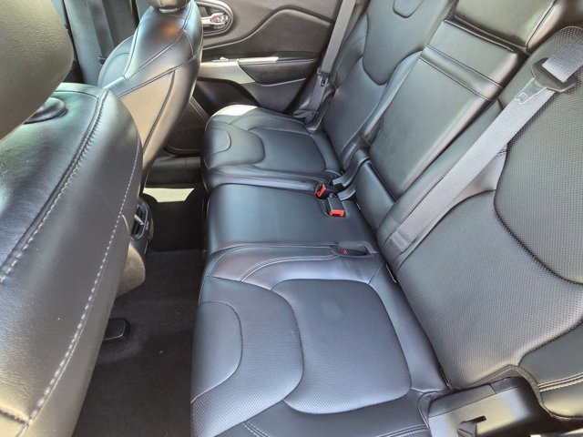 Used 2019 Jeep Cherokee High Altitude image 17