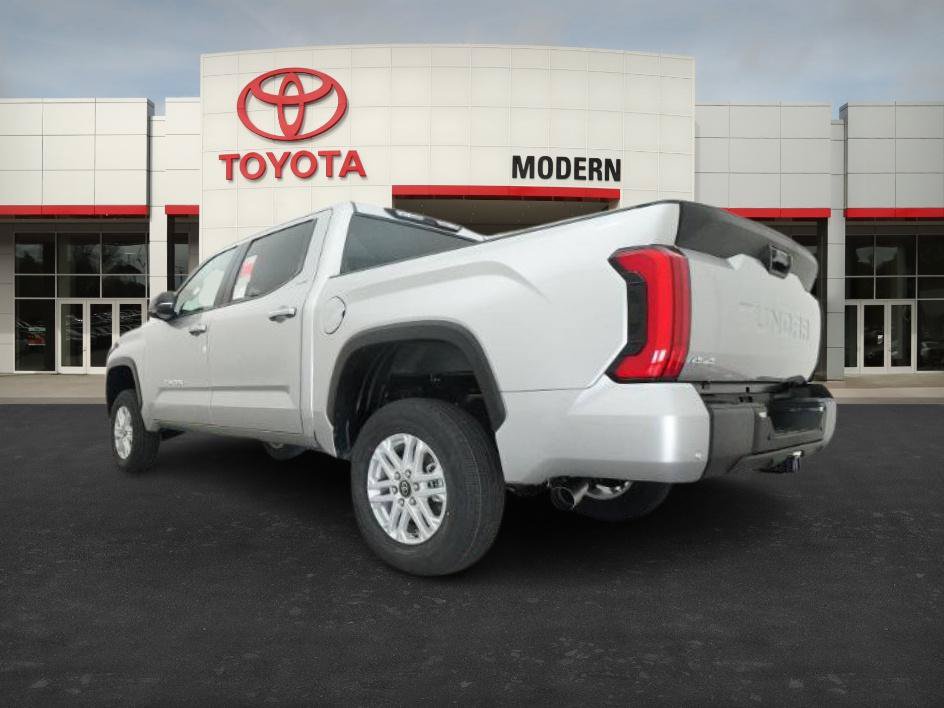 New 2026 Toyota Tundra SR5 w/ SR5 Premium Package AWD/4WD image 14
