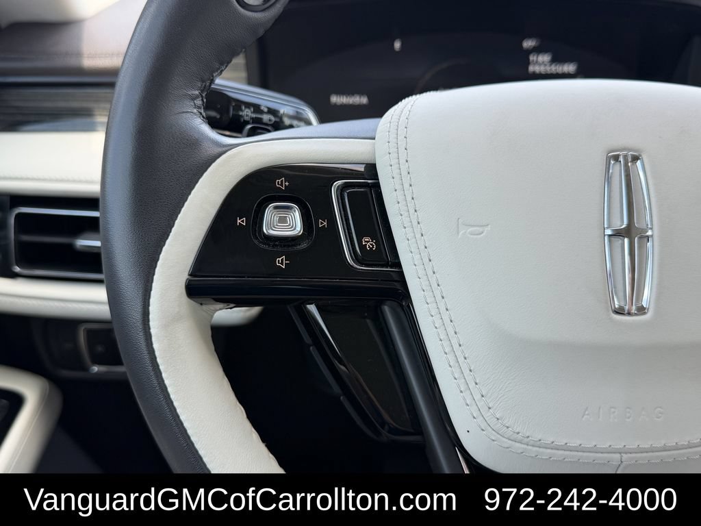 Used 2024 Lincoln Aviator Black Label w/ Dynamic Handling Package AWD/4WD image 15