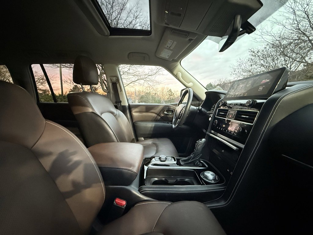 Used 2024 INFINITI QX80 Premium Select w/ Cargo Package image 35