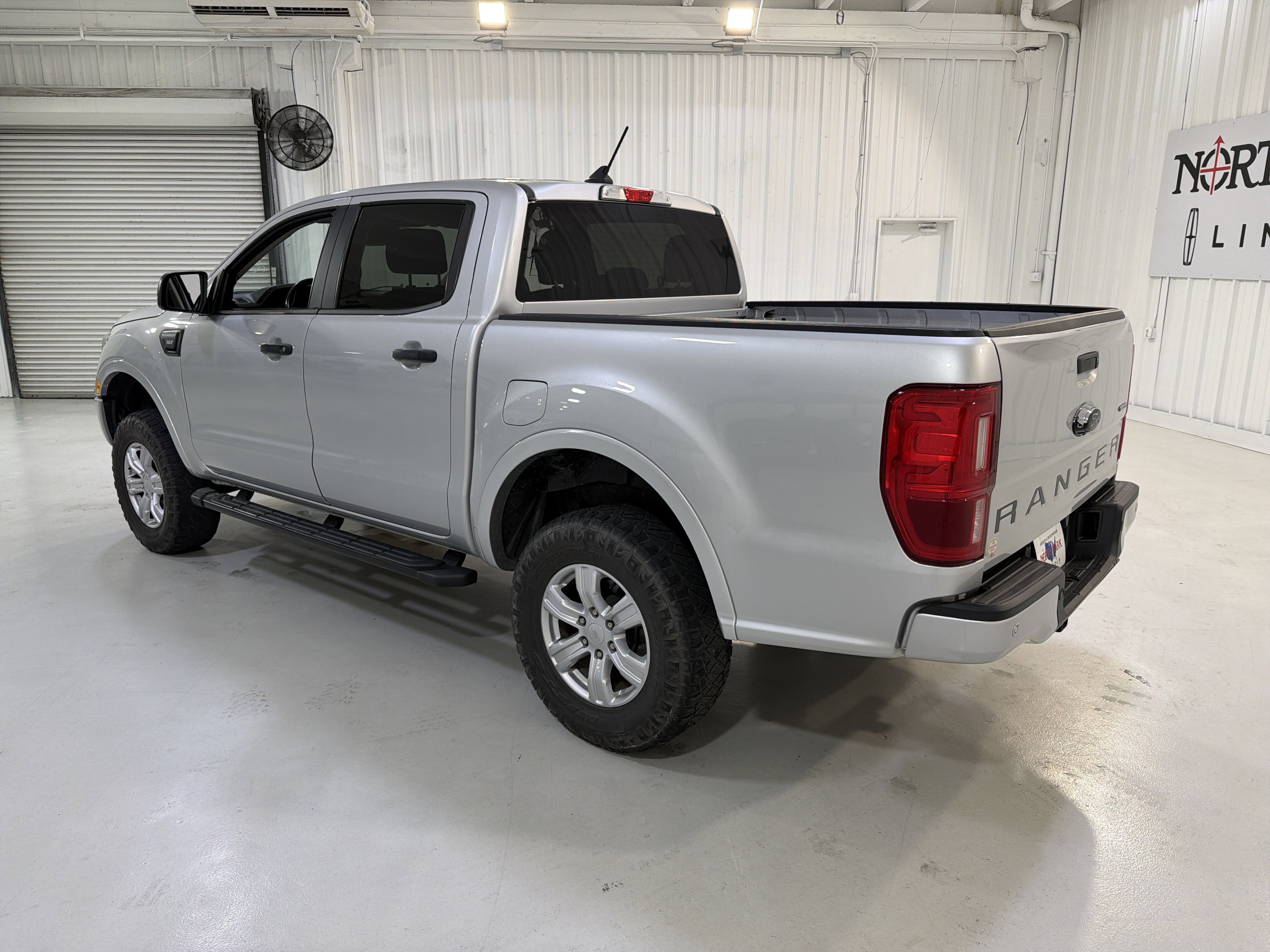 Used 2019 Ford Ranger XLT w/ Equipment Group 301A Mid AWD/4WD image 3
