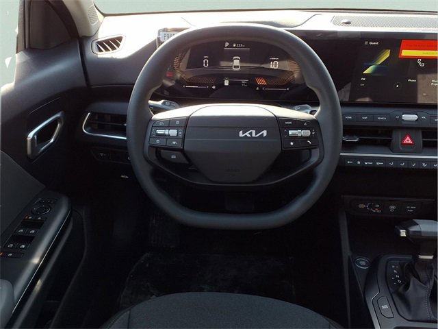 New 2026 Kia K4 LXS image 4