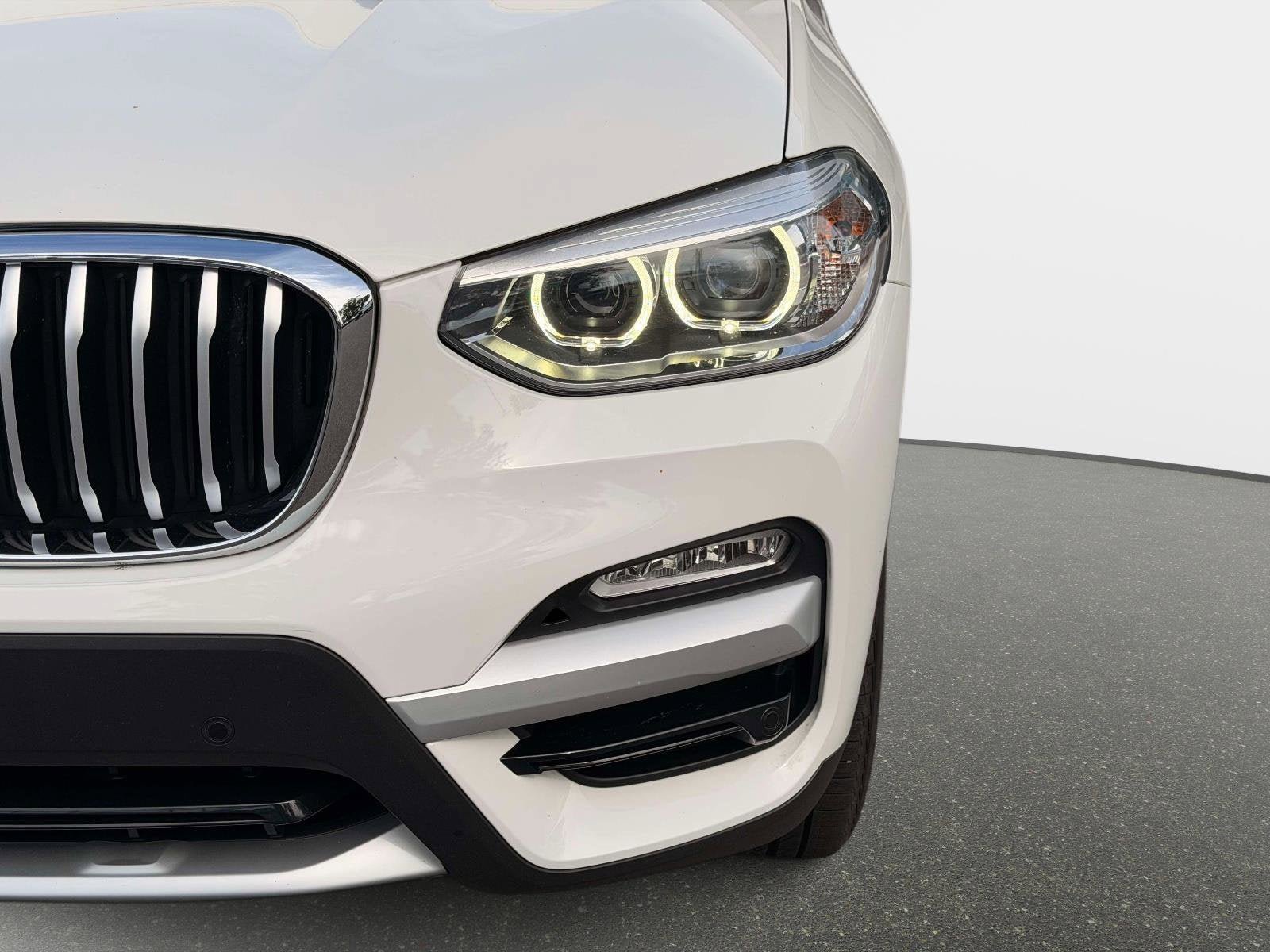 Used 2019 BMW X3 sDrive30i w/ Premium Package RWD image 10