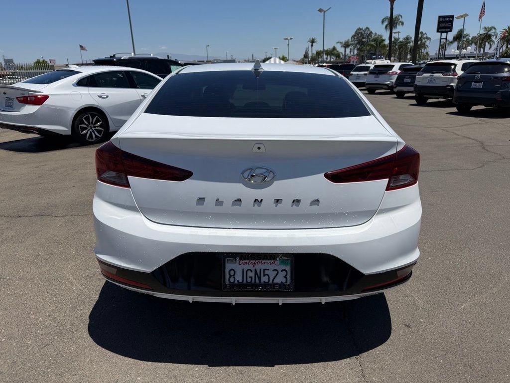 Used 2019 Hyundai Elantra SEL w/ Cargo Package FWD image 5