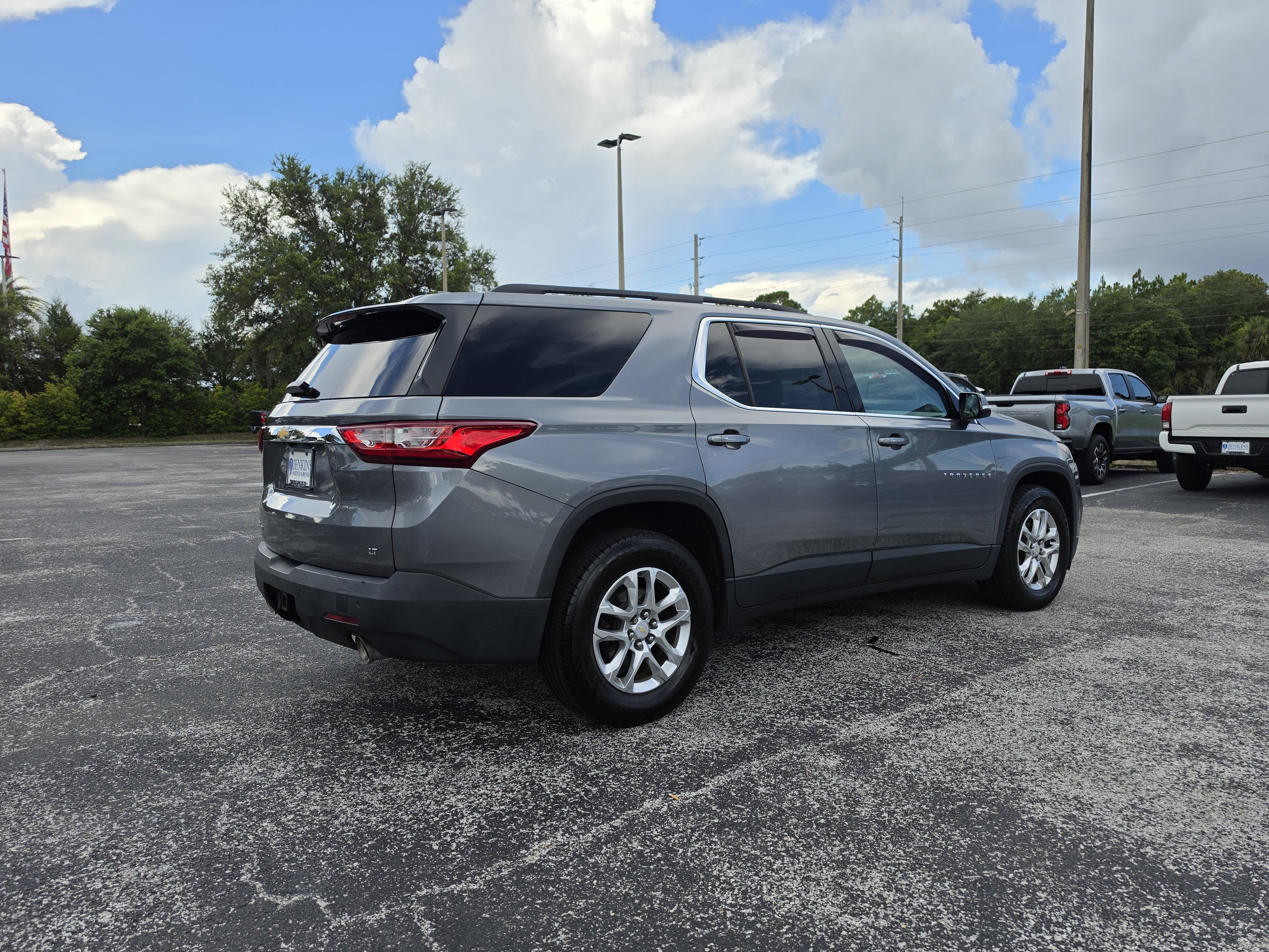 Certified 2020 Chevrolet Traverse LT w/ LPO, Floor Liner Package AWD/4WD image 4