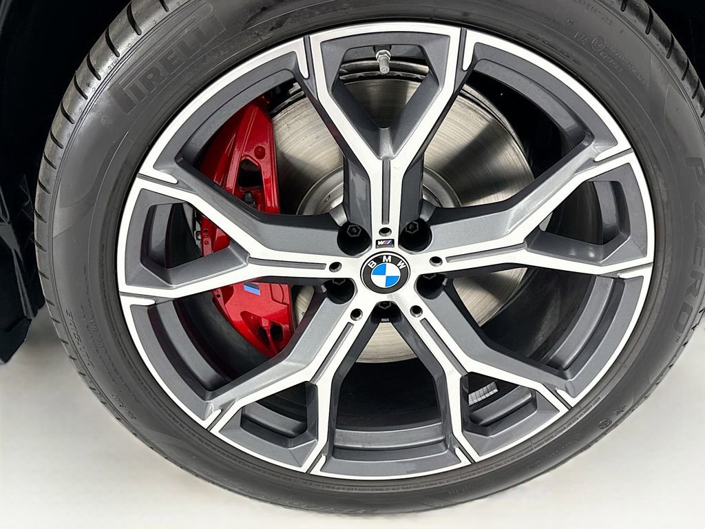 Used 2026 BMW X5 xDrive50e w/ M Sport Package AWD/4WD image 31